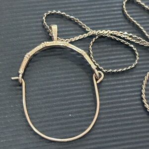 14k yellow gold charm holder